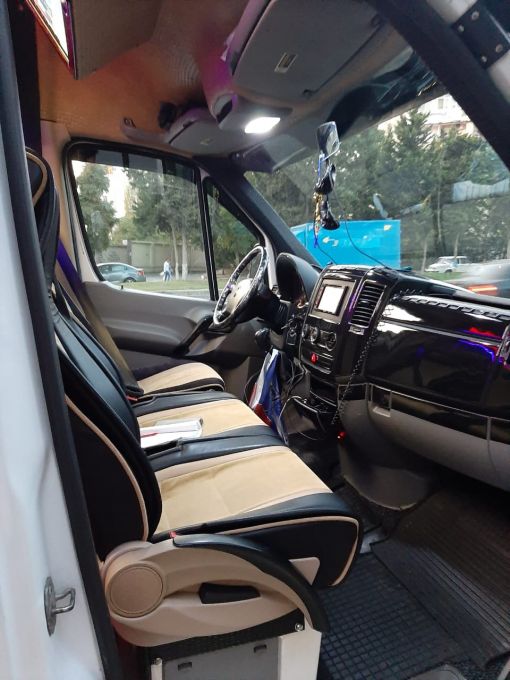 Minibus